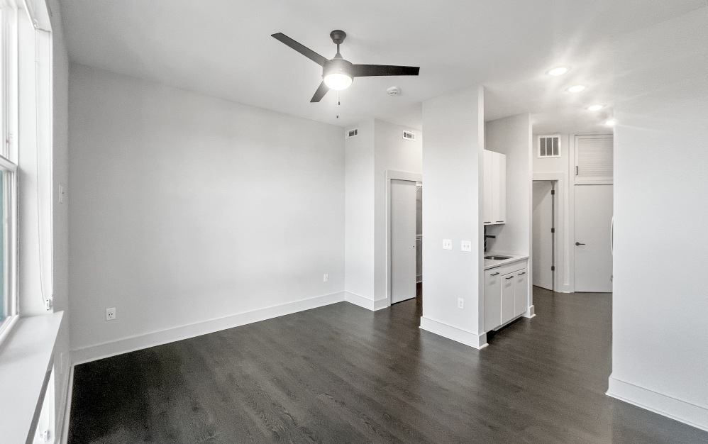 S3 - Studio floorplan layout with 1 bathroom and 445 square feet (Vacant S3)